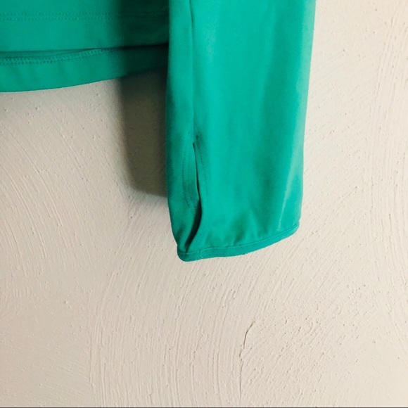 W’s Nike Drifit Top Running Top - Picture 4 of 9